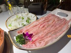 -墨居上隐·院子里火锅(峨眉店)