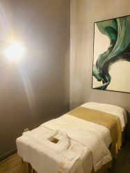 -菩羽·专业美胸·连锁养护中心