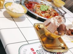 -晓彭肥肠鸡(茂业天地店)