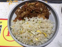 -重庆刘一手火锅(三峡广场直营店)
