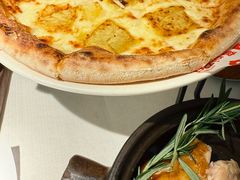 -春树下·树屋花房西餐厅(罍街AS1980店)