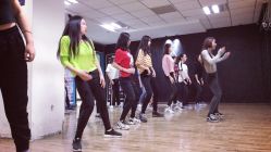 点击看大图 -TOMBOY爵士舞韩舞舞社