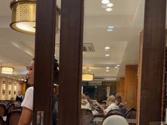 -光海鲜鱼翅餐厅(叻差拉披色路店)