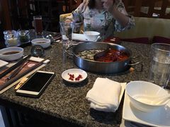 -辉哥火锅(虹桥路店)