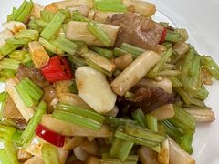 -江宴渔村·鱼鲜土菜(紫荆广场店)