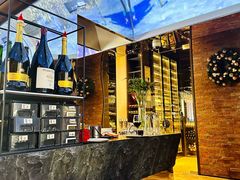 -LES ELITES 英集荟(南京西路店)