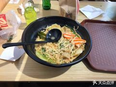 -杨国福麻辣烫(庆春路店)
