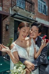 点击看大图 -挪娅婚纱摄影皇家会所