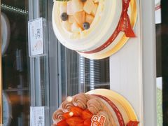 -花花卷卷·鲜食蛋糕(静安久光百货店)