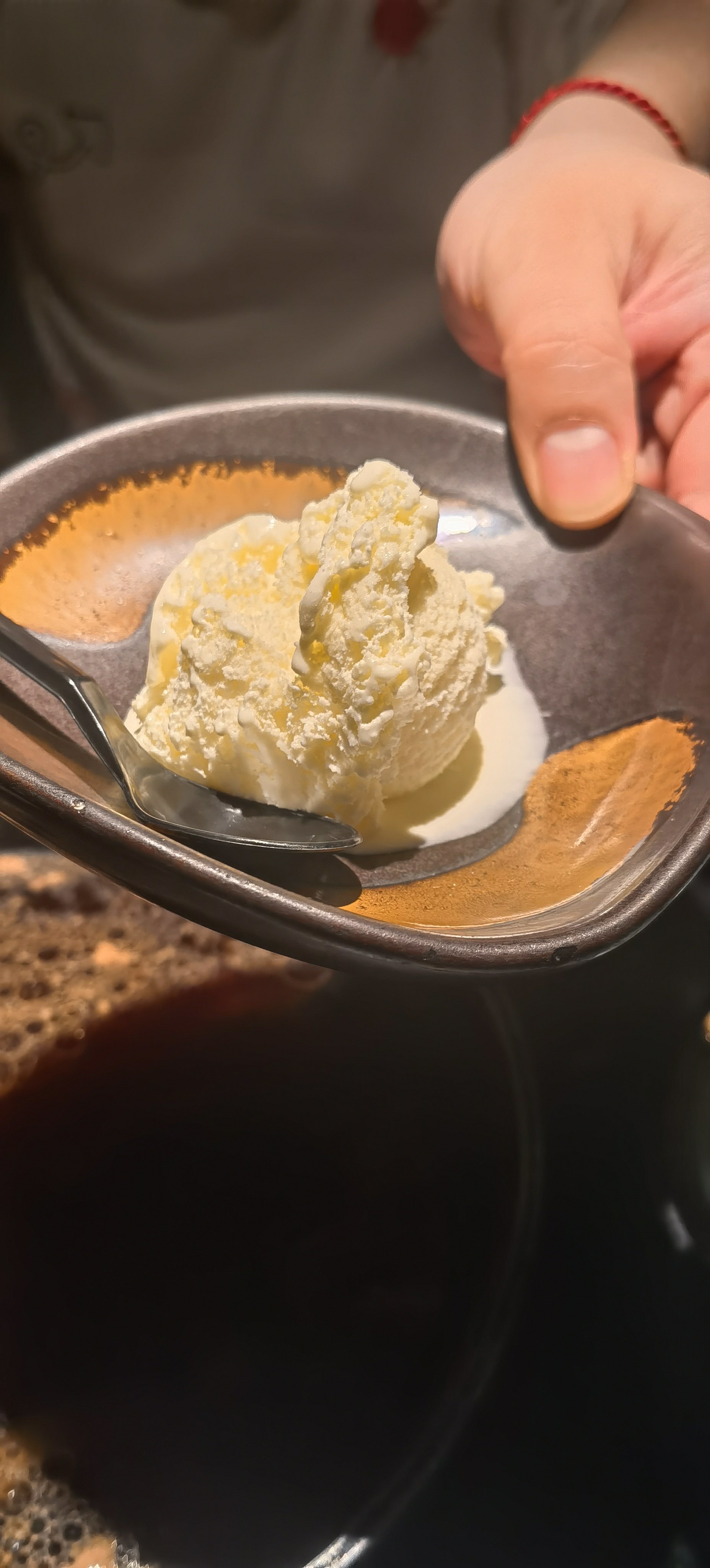 甜虾很新鲜,寿喜烧味道不错,芥末冰淇淋的