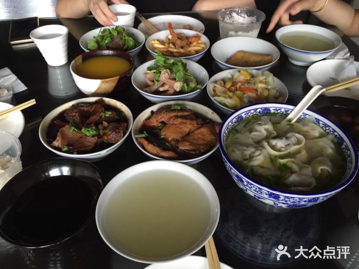 新万鑫银丝面·非遗无锡味(惠山古镇店)老酒铺图片