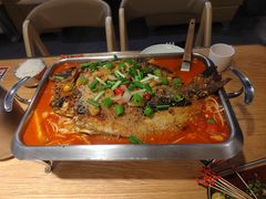 -鸣记脆皮烤鱼(铁西店)