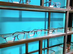 -Trend1881视光·蔡司视觉(领展广场店)