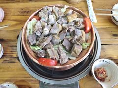 -阿婆情腊排骨火锅(金虹路店)