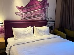 -西安钟楼北大街希尔顿欢朋酒店