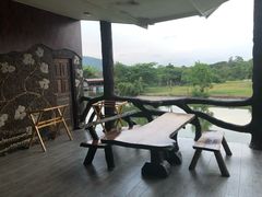 -绿光森林餐厅