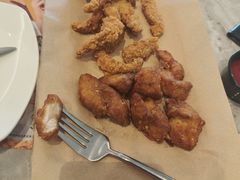 -必胜客(东大桥店)