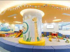 -戊辰亲子游泳俱乐部