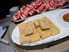 -老福耶小草帽石锅鱼(奥体店)
