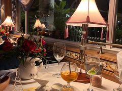 -火车头法国西餐厅