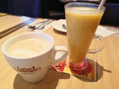 热拿铁咖啡-必胜客(江东万达店)