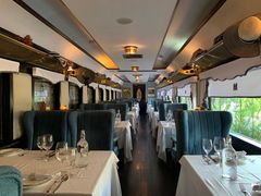 靠窗位-火车头法国西餐厅