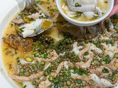 -渔语鱼新川菜Bistro(万象天地店)