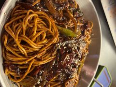 -满格嗦新疆椒麻鸡火锅.炒米粉(川大江安校区店)