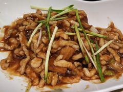 -吕氏疙瘩汤·海鲜新鲁菜(凯德mall新都心店)