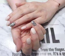 -丫丫NAIL日式自助美甲美睫沙龙