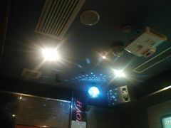 -好乐迪(张扬路八佰伴店)