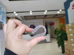 -柏乐口腔医院·舒适化无痛种植牙中心(东盟商务区院)