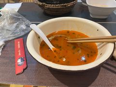 -丽丽三鲜螺蛳粉(田林路店)