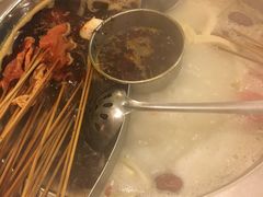 -佰人王串串香火锅(洋珠巷店)