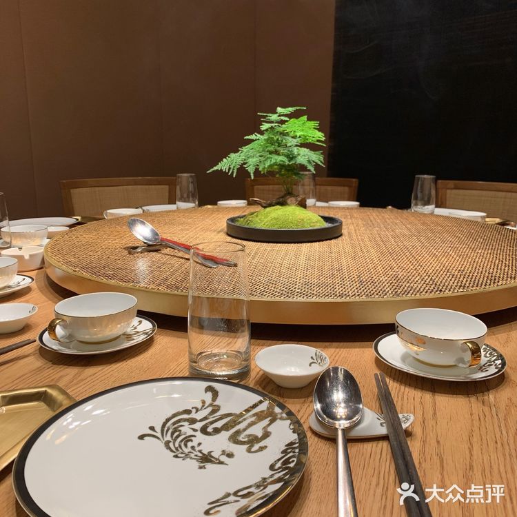 （大同）百年老店-凤临阁