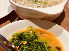 炒空心菜-莆田餐厅PUTIEN(西安万象天地店)