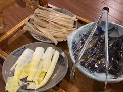 -顺兴鲜鱼庄·黑龙滩环球融创天堂洲际酒店