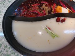 -鸿姐老火锅(花园路店)