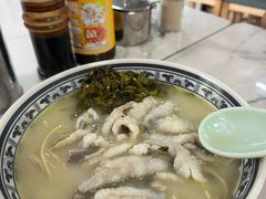 -明呈黄鱼面馆(斜土路店)