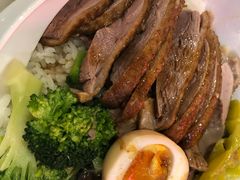 金牌鹅肉饭-陈鹏鹏潮汕菜(宝安机场T3航站楼店)