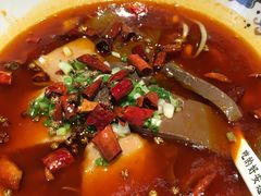 -渝是乎酸菜鱼(龙旗购物中心店)