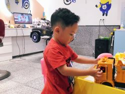 -Mengbaby·萌宝贝儿童理发(保利广场店)