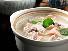 -湖锦酒楼·32年地道湖北菜(光谷店)