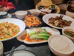 -鲁菜根·泰安菜(万达店)