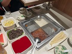 -海底捞火锅(大学路新象城店)