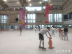 -冠军冰场CHAMPION RINK(中华城店)