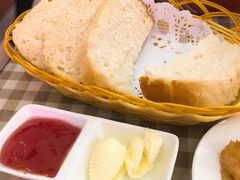 槽子面包切片-华梅西餐厅(哈尔滨中央大街店)