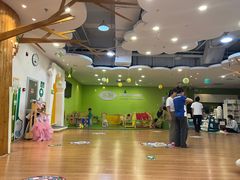-乐融婴幼儿成长中心(四季青校区)
