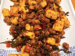 -云海肴·汽锅鸡·云南菜(天山百盛优客店)