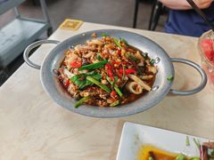 生呛鱿鱼-啰啰冰屋(景洪总店)